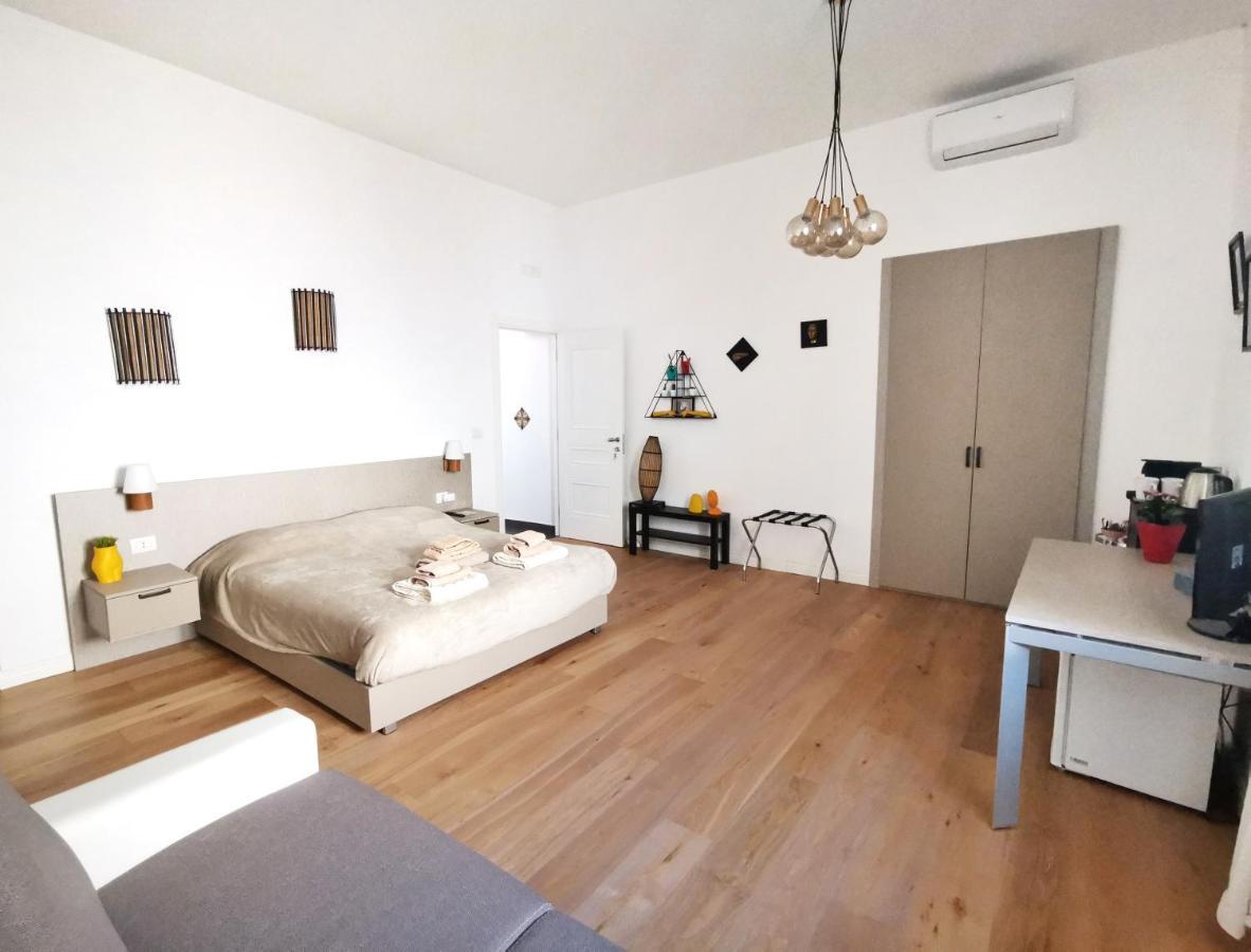 ホテル Casa Del Sole ナポリ エクステリア 写真